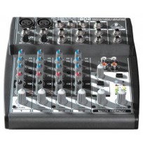 BEHRINGER XENYX 802 mešalna miza 